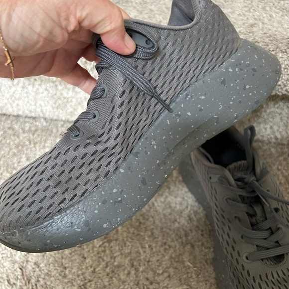 NOBULL Grey Surface Runner Rip Stop Sneakers. Men’s 8/womens 9.5. EUC. Running - Picture 8 of 16